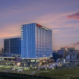 Hampton By Hilton Guangzhou Renhe Baiyun Airport-Free Shuttle Bus At Guangzhou Baiyun Airport